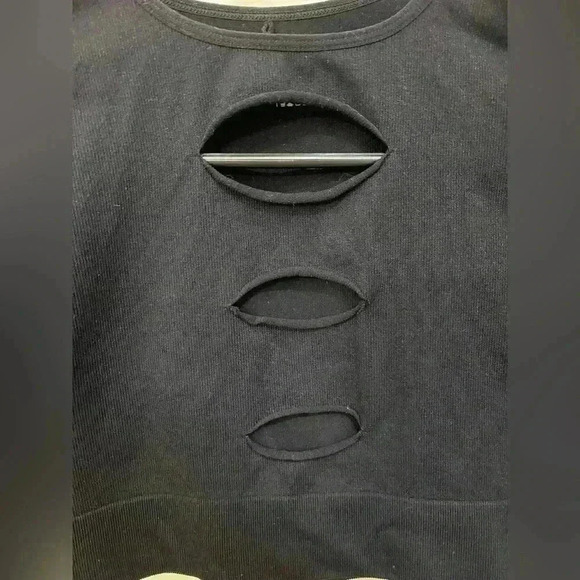 Garage brand tight fitting long sleeve black shirt‎ - Picture 3 of 4